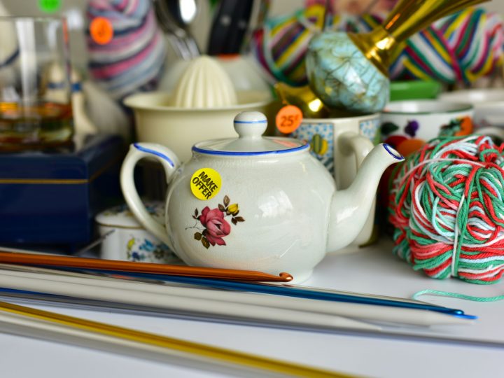 How to have a successful garage sale or estate sale